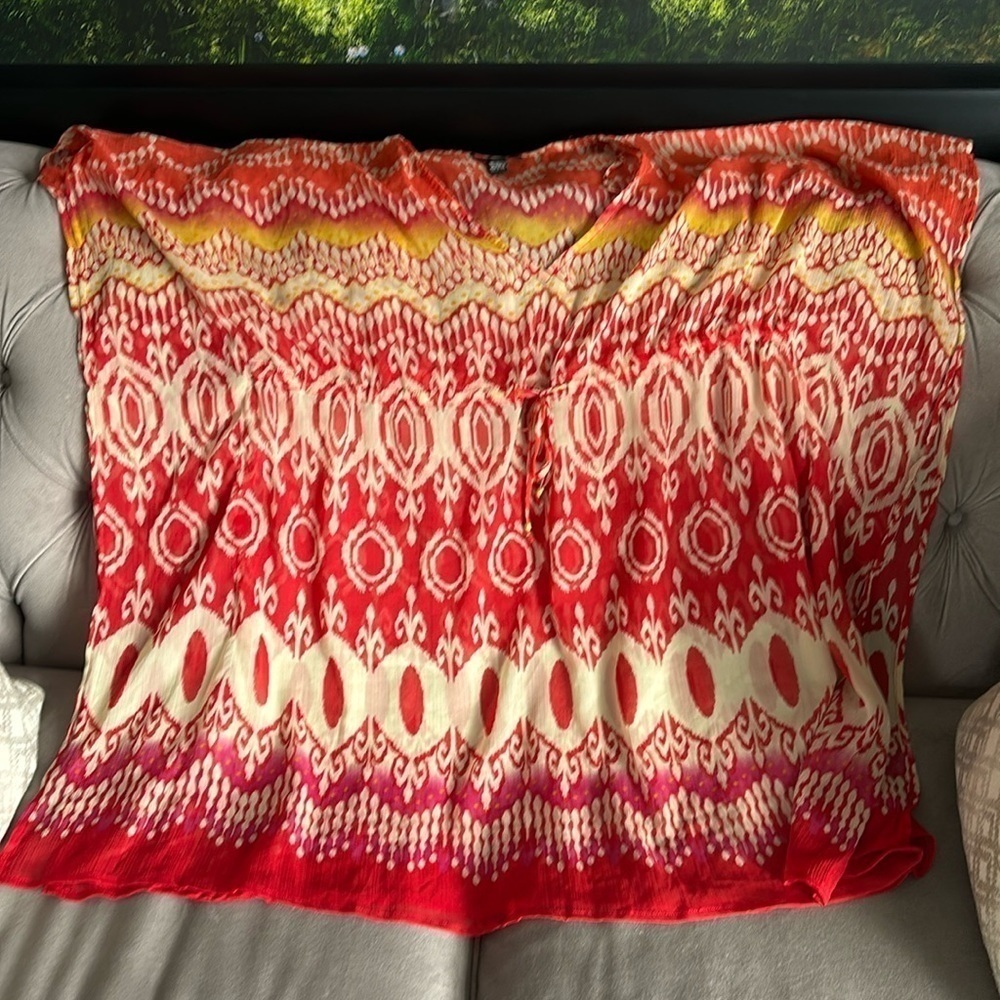 Club collection red white orange swimsuit coverup in L